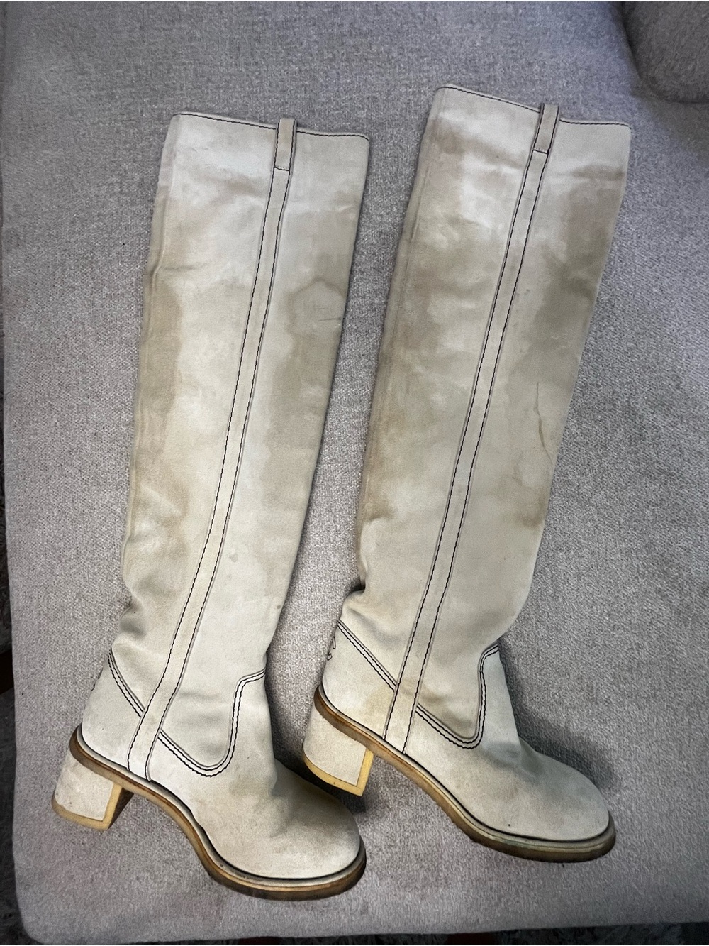 Vintage CHANEL Knee High Suede Boots Light Beige EU 38 Fold-over Gold Interior